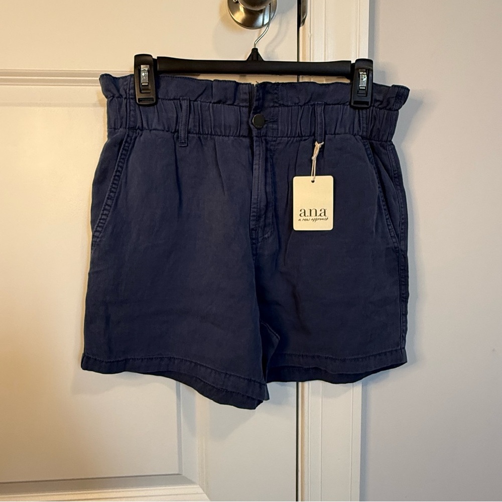 a.n.a Women’s Shorts Elastic Waist Dark Blue Size 2 NWT gathered waist